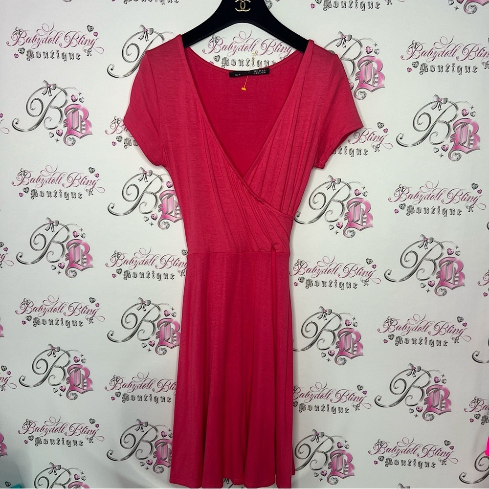 Rebel sugar dress pink red bow tie up ribbon 🎀 vneck stretchy and flowy